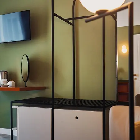 Volante Urban Design Hotel 3*