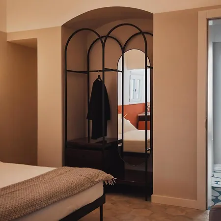Hotel Volante Urban Design