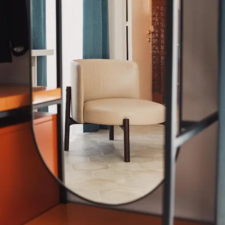 Volante Urban Design Hotel 3*