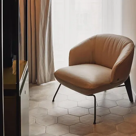 Hotel Volante Urban Design 3*